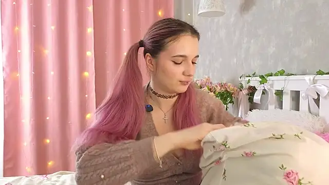 vivyboo111 online show from 04-25-26, 08:06