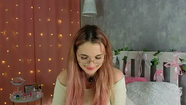 vivyboo111 online show from 03-06-26, 08:15