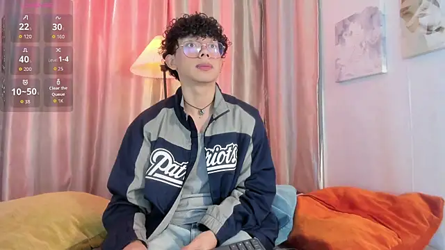 liam twiink online show from 05-03-26, 06:22