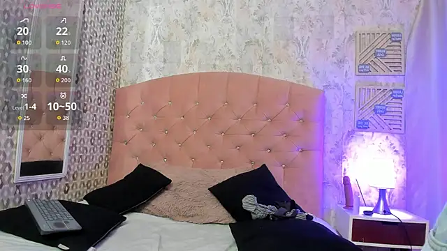 liam twiink online show from 10-18-25, 08:00