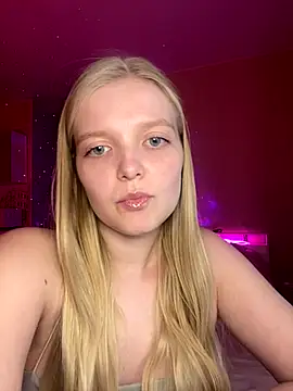 LADYLOVE O online show from 09-19-25, 09:30