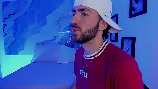 bastian12   online show from 10-09-25, 04:02
