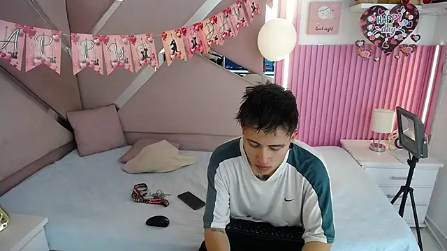 oblivionlove online show from 02-16-26, 12:37