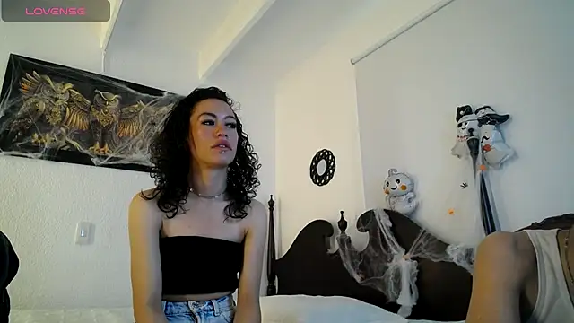 oblivionlove online show from 10-31-25, 05:31