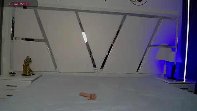 oblivionlove online show from 10-14-25, 08:20