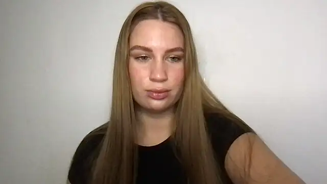 goodgirl2332 online show from 10-02-25, 12:30