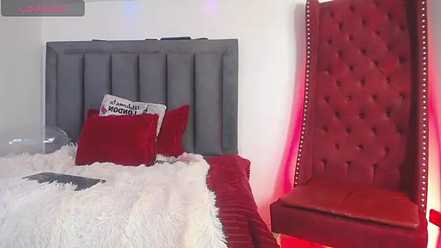 Snapshot of EvaGoddess_ chatting on 01-18-26, 05:05 EvaGoddess online show from 01-18-26, 05:05