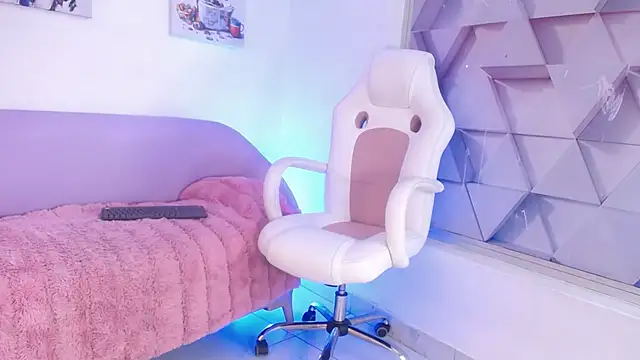 EvaGoddess  online show from 11-10-25, 06:35