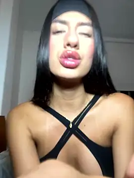 Julieta Duque online show from 01-08-26, 02:50