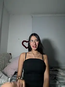 Julieta Duque online show from 03-29-26, 04:03