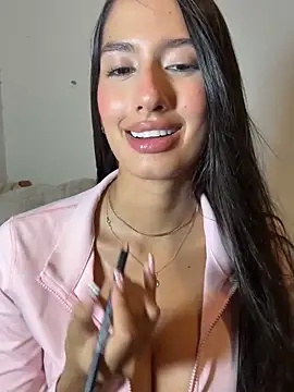 Julieta Duque online show from 03-11-26, 02:27