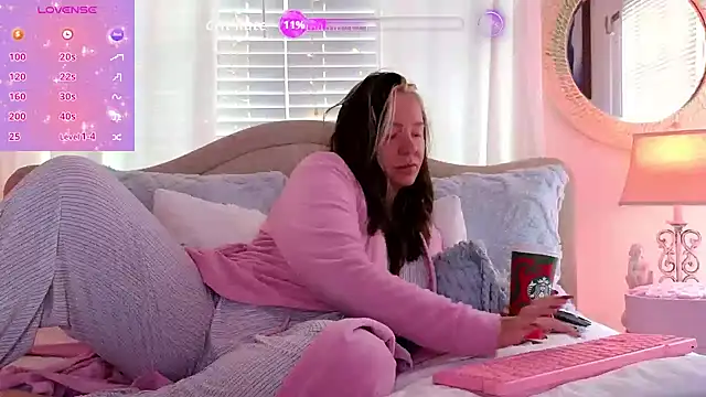 STIFFLERSMOMM online show from 11-09-25, 02:10