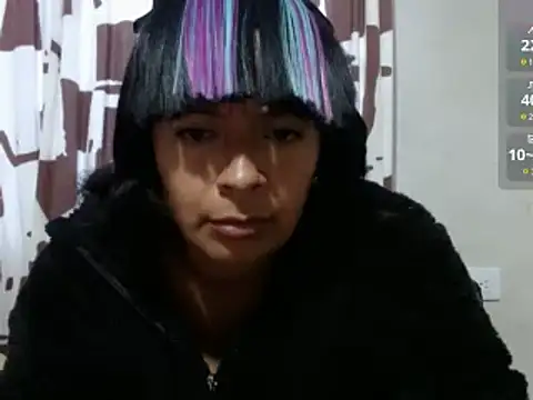 Snapshot of Acelinrose chatting on 05-26-26, 10:52 Acelinrose online show from 05-26-26, 10:52