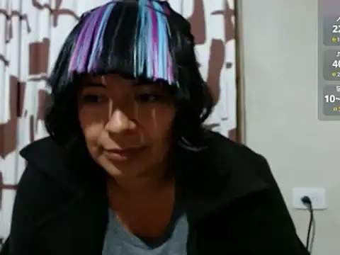 Snapshot of Acelinrose chatting on 02-15-26, 01:50 Acelinrose online show from 02-15-26, 01:50