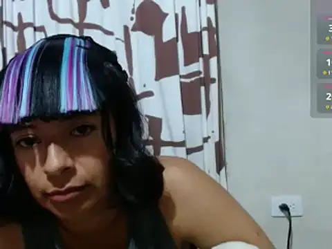 Snapshot of Acelinrose chatting on 05-21-26, 12:52 Acelinrose online show from 05-21-26, 12:52