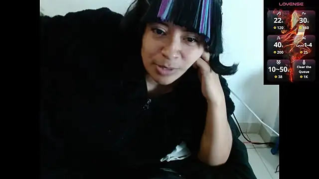 Acelinrose online show from 10-13-25, 03:19