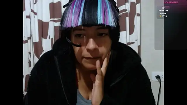 Acelinrose online show from 06-19-26, 01:11