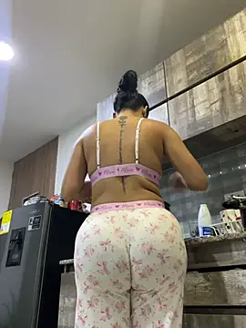 FOX LATINA online show from 07-12-26, 04:46