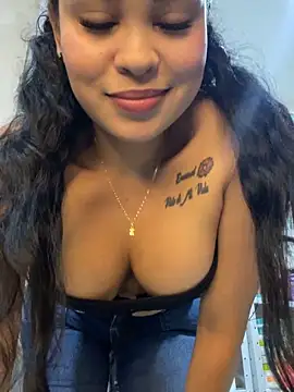 FOX LATINA online show from 04-07-26, 12:23