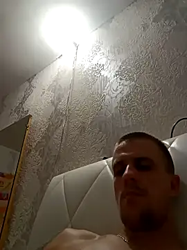 Adidas7217 online show from 12-01-25, 03:18