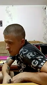 Adidas7217 online show from 11-30-25, 02:23