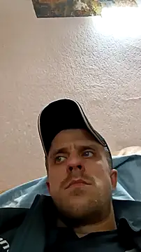 Adidas7217 online show from 09-30-25, 07:31