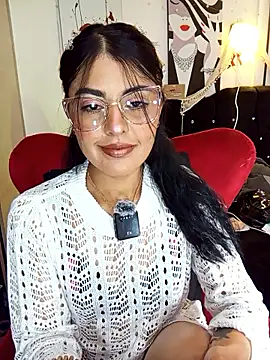 ValeNiitaLuv online show from 01-13-26, 02:15