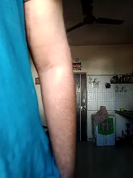 chunkyguy98 online show from 12-20-25, 04:15