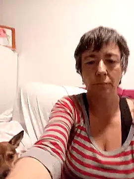 Catylandi1 online show from 12-23-25, 02:22