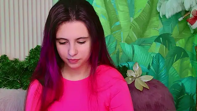 Akira Halls online show from 12-18-25, 08:45