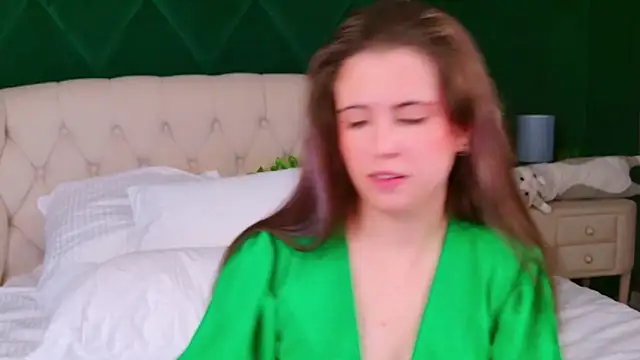 Akira Halls online show from 11-20-25, 06:41