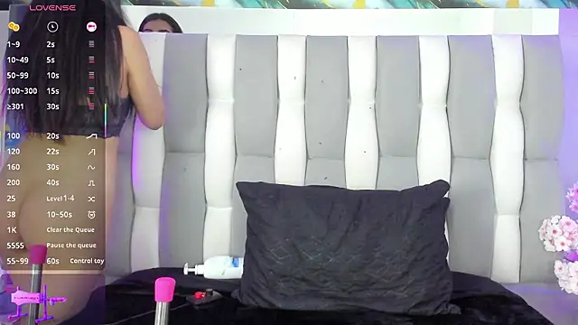 IsaDiiaz online show from 02-03-26, 06:22