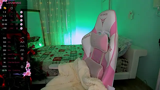 LinaBlossom  online show from 12-17-25, 08:30