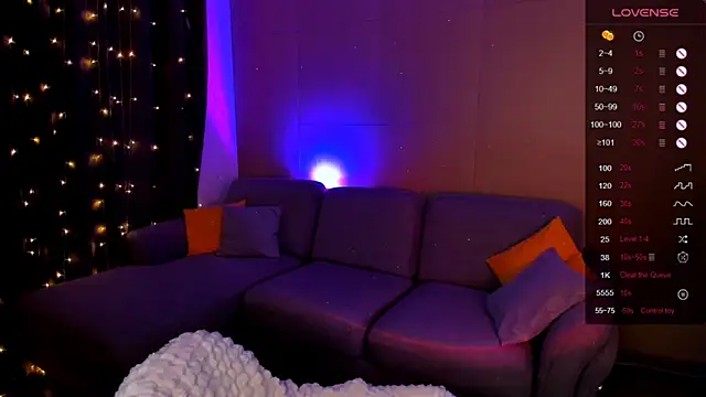 LinaBlossom  online show from 02-18-26, 08:22