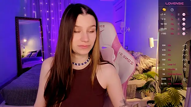 LinaBlossom  online show from 04-28-26, 11:58