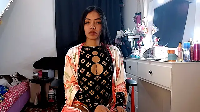 pocahot222 online show from 10-13-25, 09:49