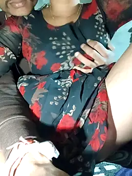 Couple romence1 online show from 02-15-26, 06:14