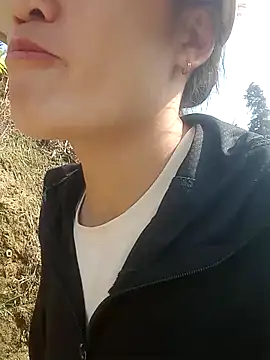 Snapshot of Norah-h chatting on 10-30-25, 02:21 Norah-h online show from 10-30-25, 02:21