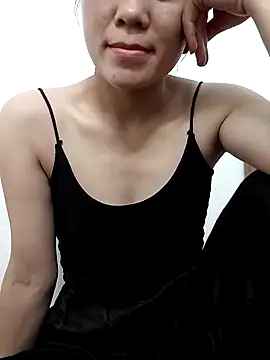 Snapshot of Norah-h chatting on 10-28-25, 05:08 Norah-h online show from 10-28-25, 05:08