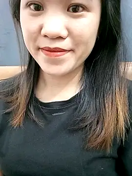 Snapshot of Norah-h chatting on 10-18-25, 03:03 Norah-h online show from 10-18-25, 03:03