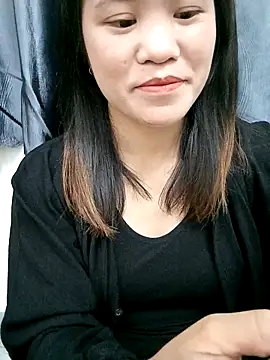 Snapshot of Norah-h chatting on 10-13-25, 02:40 Norah-h online show from 10-13-25, 02:40