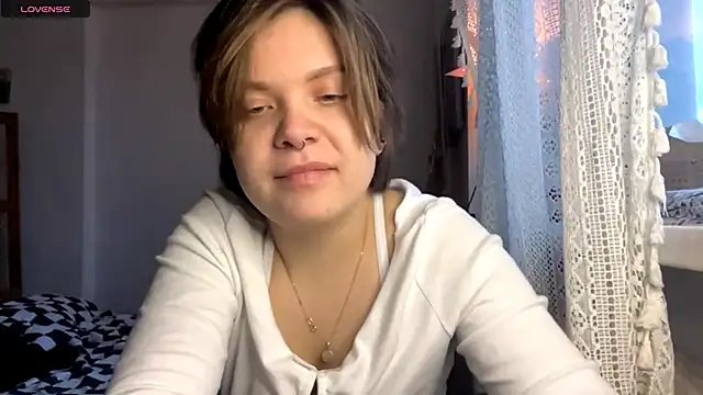 SabrinaFolts online show from 10-20-25, 02:17