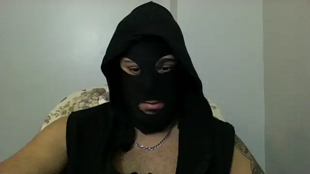 Snapshot of izlebeni_ chatting on 09-25-25, 07:20 izlebeni online show from 09-25-25, 07:20