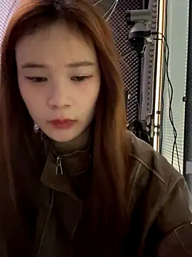 YY-27 online show from 11-05-25, 05:32