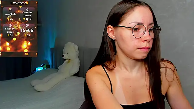 Snapshot of fun_nd_bun chatting on 07-02-26, 03:23 fun nd bun online show from 07-02-26, 03:23