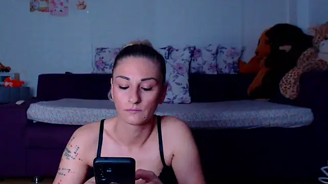 CassieSpell online show from 05-16-26, 08:41