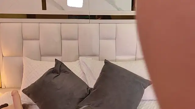 samanthaa sm online show from 12-14-25, 11:38