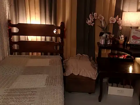 Jastine hunk online show from 02-22-26, 04:30