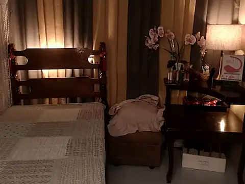 Jastine hunk online show from 03-24-26, 08:03