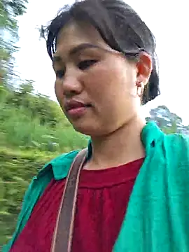 Snapshot of diamond-- chatting on 07-06-26, 11:28 diamond-- online show from 07-06-26, 11:28